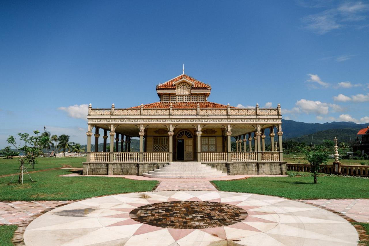 Casas Filipinas De Acuzar