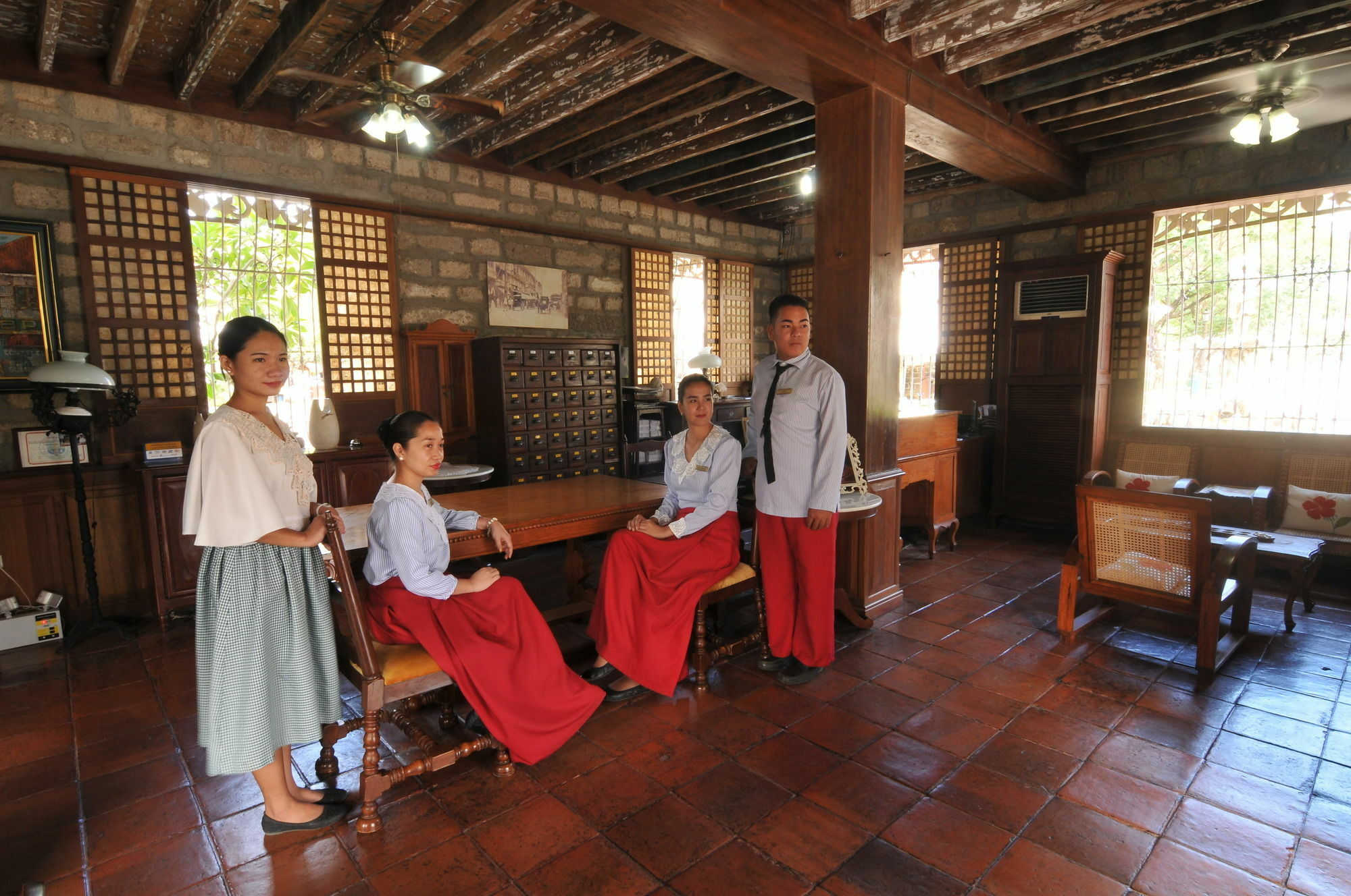 Casas Filipinas De Acuzar